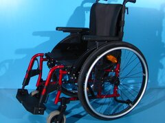 Scaun cu rotile din aluminiu Otto Bock